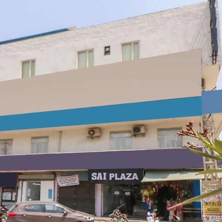 Oyo Flagship 80318 Hotel Sai Plaza Near Indira Gandhi International Airport Нью-Делі Екстер'єр фото