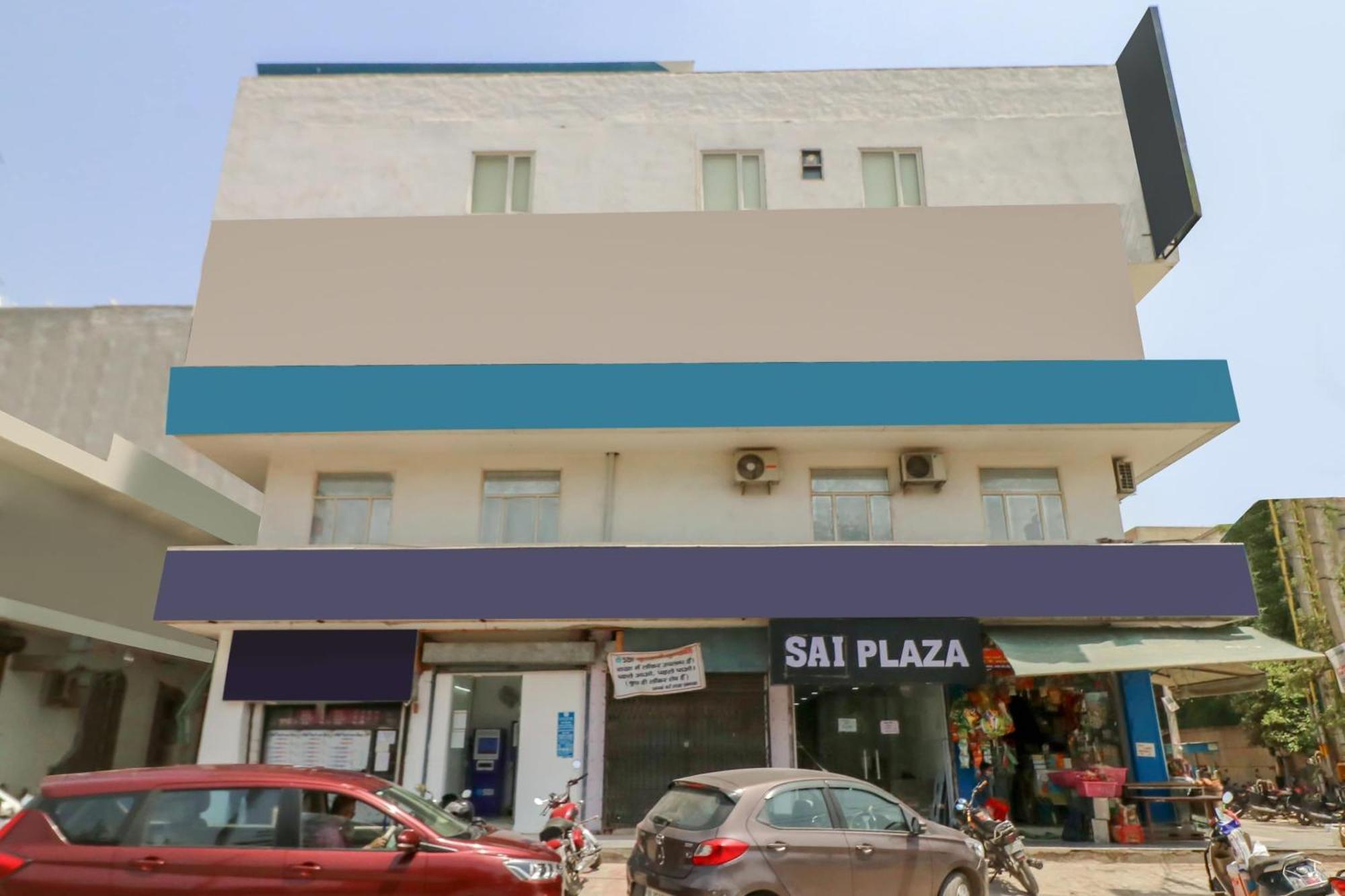 Oyo Flagship 80318 Hotel Sai Plaza Near Indira Gandhi International Airport Нью-Делі Екстер'єр фото